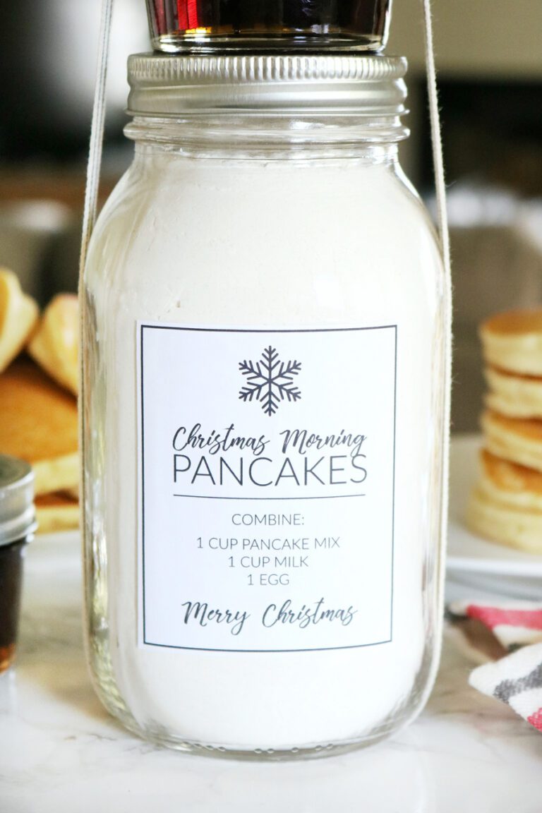 Christmas Morning Pancakes in a Jar Gift Idea with Printables